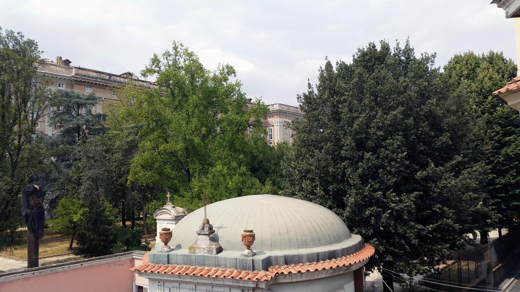 L'Insolita Reggia Caserta Exterior photo